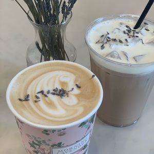 Meet your Posher, Layla